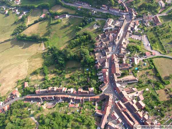 photographies aeriennes : Montcenis