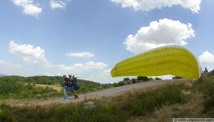 parapente voler en parapente en Bourgogne bapteme parapente