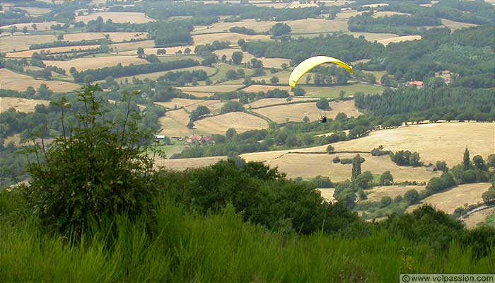 parapente voler en parapente en Bourgogne bapteme parapente