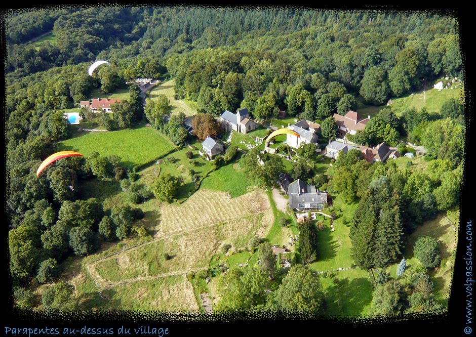 07-au-dessus-du-village