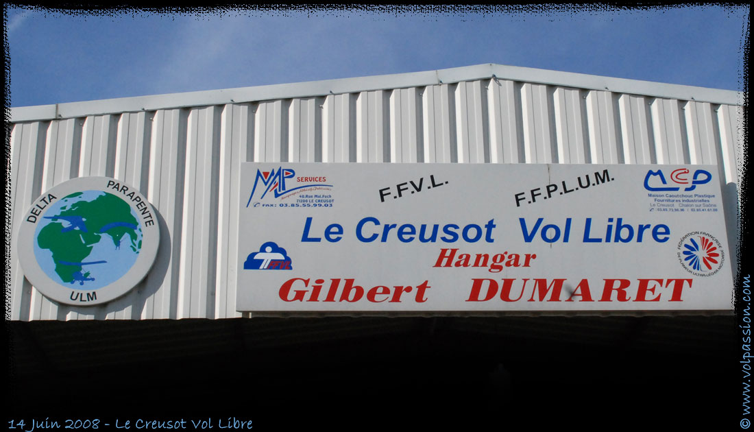 le hangar ULM Le creusot vol Libre